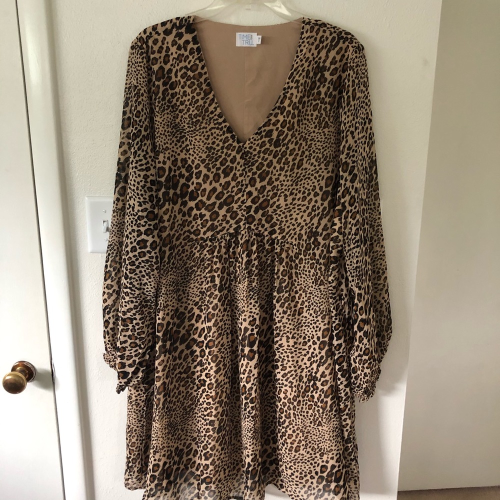 Women’s dress